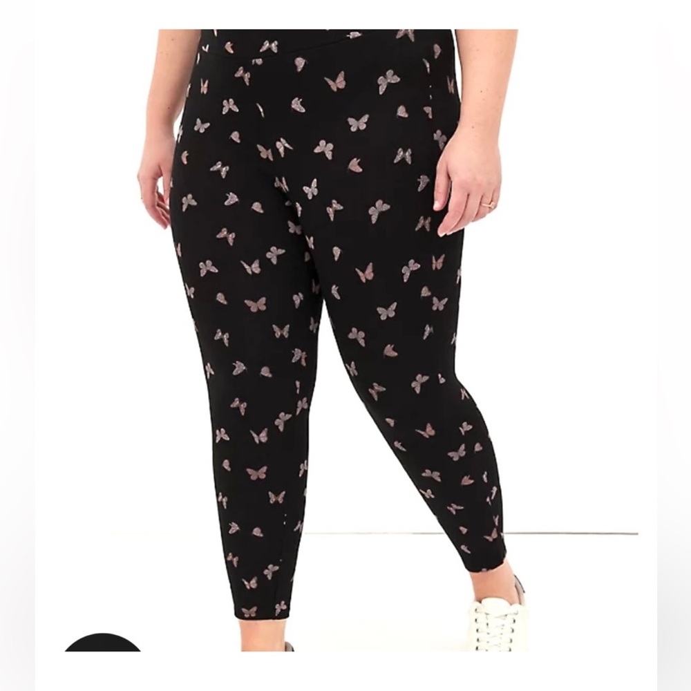 Torrid butterfly cropped leggings plus size 2X